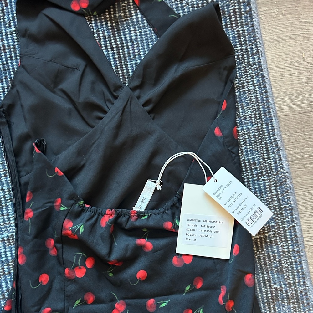 NWT Cherry Minidress 🍒 70/21 & looks like Realisation Par Leila in Cherie 🍒 - Picture 3 of 6